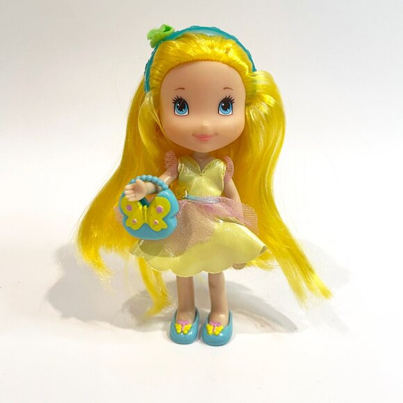 2010 Hasbro Strawberry Shortcake Lemon Meringue Doll 6" - Complete - Picture 2 of 3